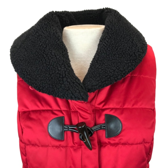 Ralph Lauren Red Black Toggle Sherpa Puffer Vest M - Picture 2 of 8